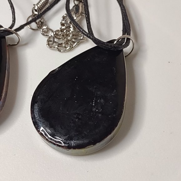 Set Of 3 Colorful Glass Teardrop Shaped Pendant Necklaces 20 Inches Long - Picture 8 of 15